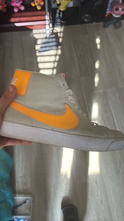 Nike Blazer Mid High-Top Sneaker