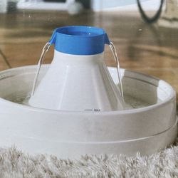 Oasis Pet Fountain