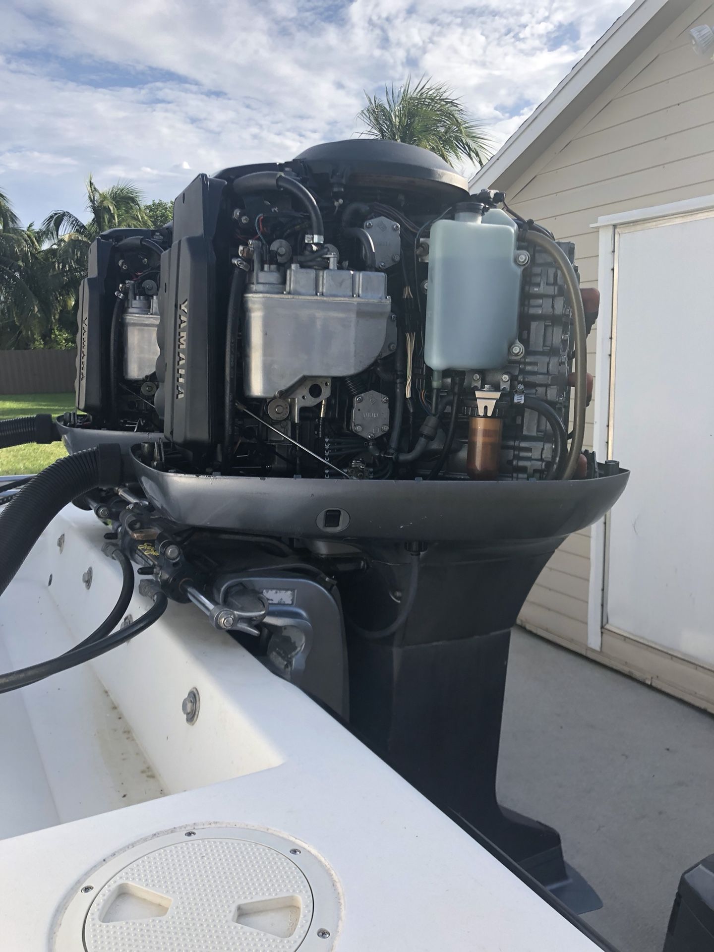 1999 Yamaha OX66 225 outboard motors 425 hours for Sale in Miami, FL