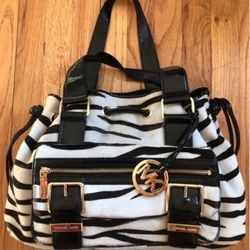MICHAEL KORS COWHIDE FUR, ZEBRA STRIPED SHOULDER/HANDBAG 