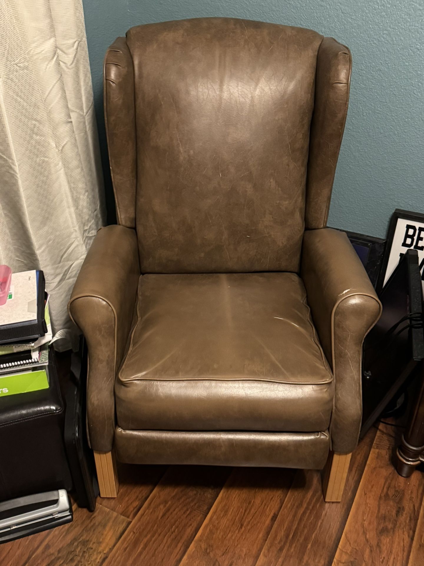 Recliner Chair