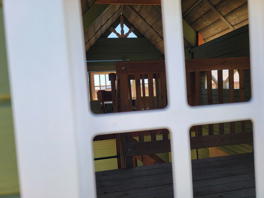 Huge Playhouse for Sale in Menifee, CA OfferUp