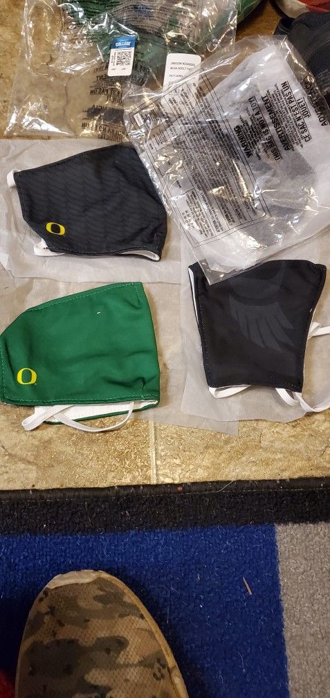 Oregon Ducks Face Coverings 3 Pack