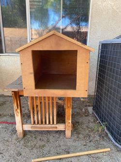 K9 house