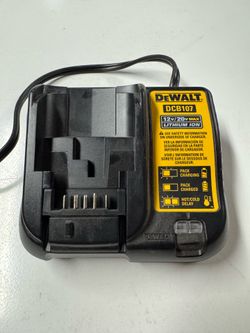 DeWalt DCB107-NBX 12V/20V Max Lithium-Ion Multi Battery Charger