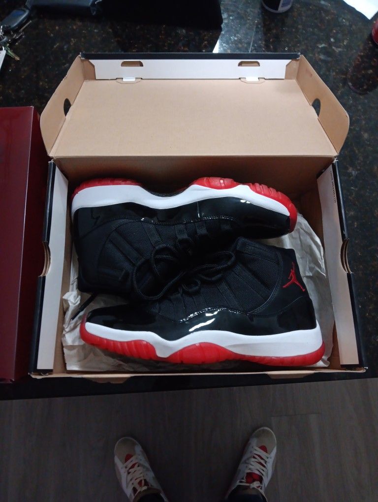 Jordan 11s Size 10.5