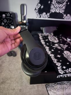Beats Studio 3 Free