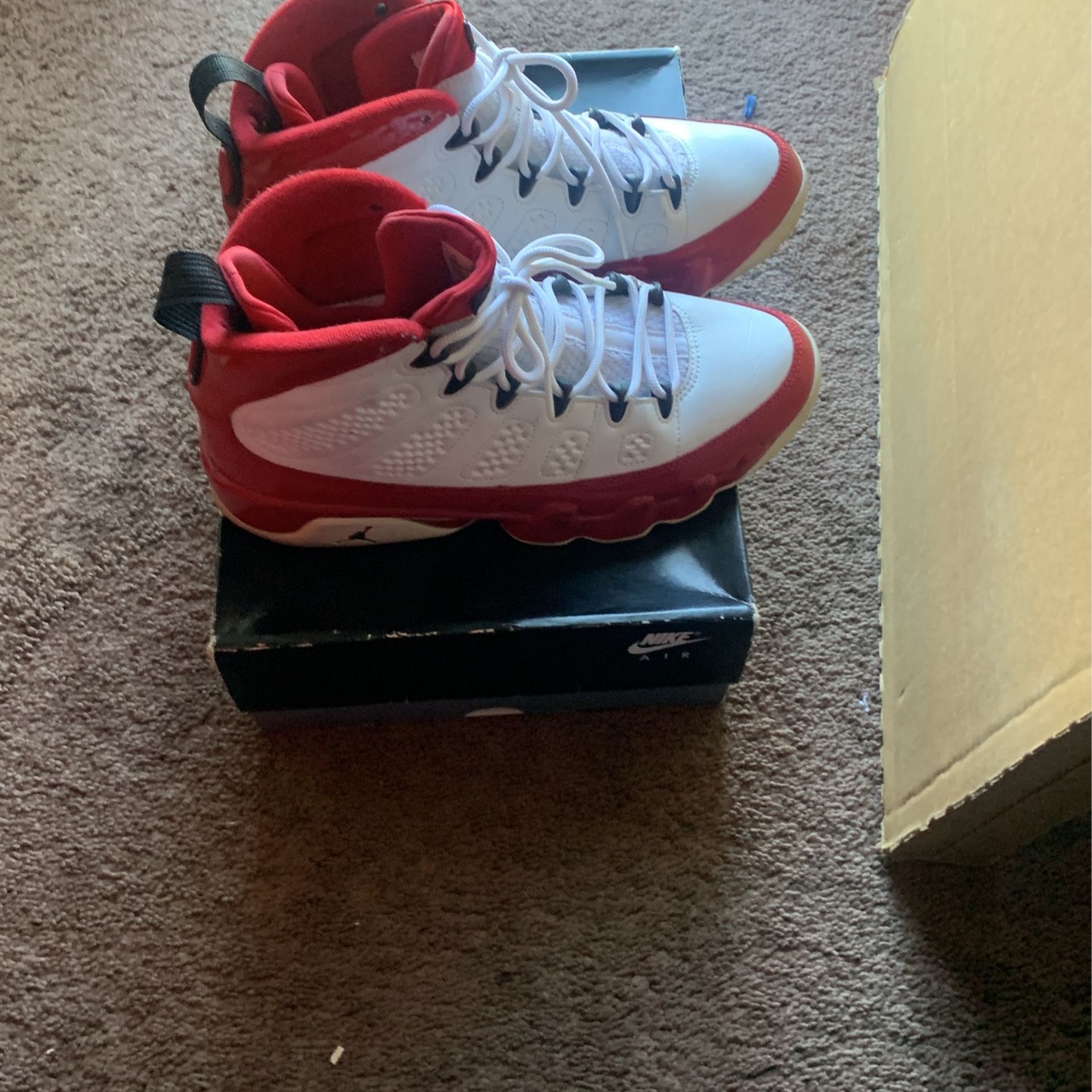 Jordan 9 Gym Red Retro