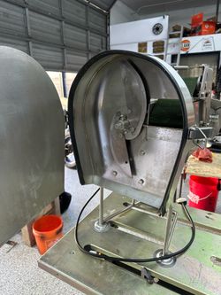 Industrial vegetable slicer