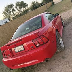 2001 Ford Mustang