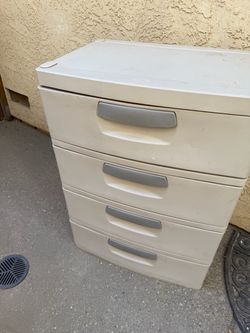 Sterilite 4-Drawer Plastic Storage Dresser