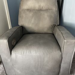 Recliner Chair With Usb Connecter 
