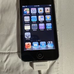 APPLE IPOD TOUCH 8GIG