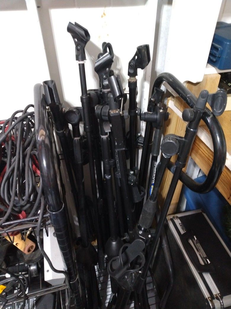 Mic Stands With Cup Holders