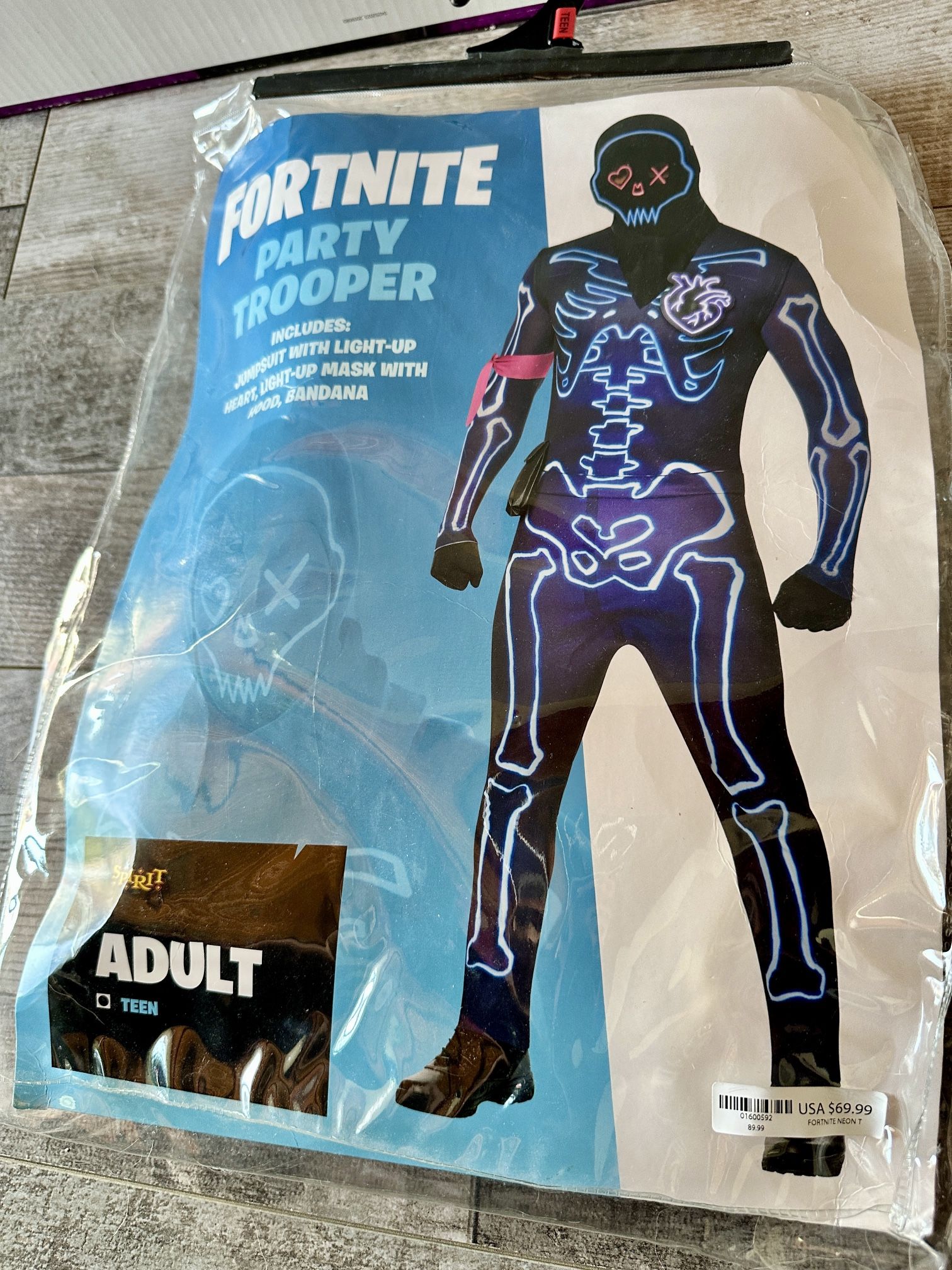 FORTNITE PARTY TROOPER Costume