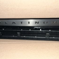 F(contact info removed)-2022 PLATINUM DOOR SILL OEM