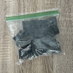 Container of pot risers for plants