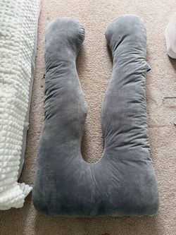 Pregnancy pillow