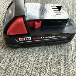 Milwaukee M18 18-Volt Lithium-Ion Compact Battery Pack 1.5Ah