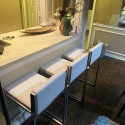 White Bar Chairs 