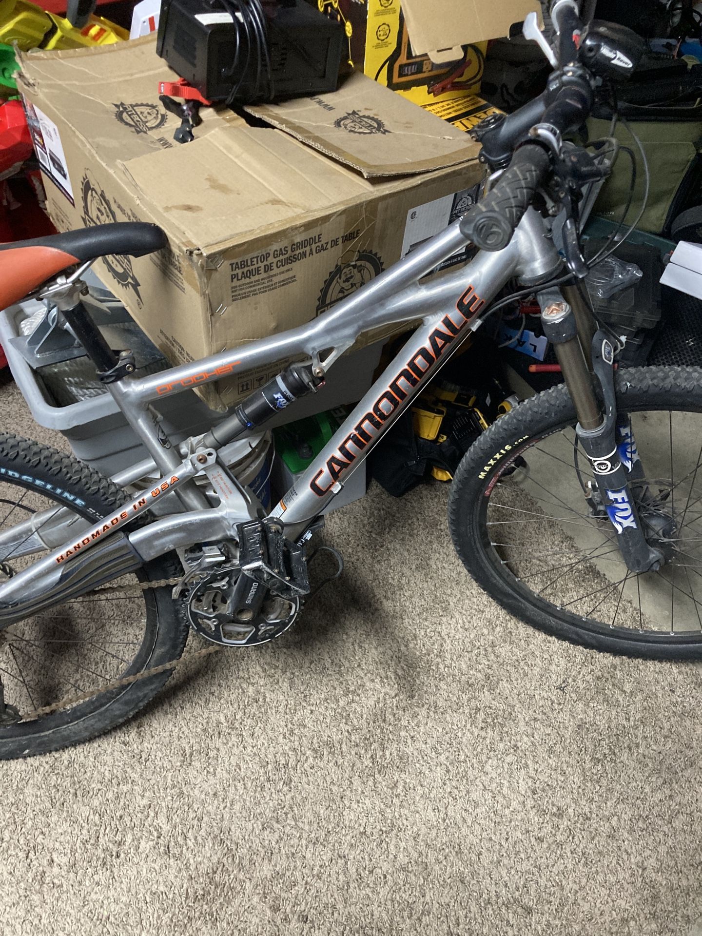 Cannondale Mountain Bike