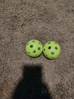Pickle ball paddle set
