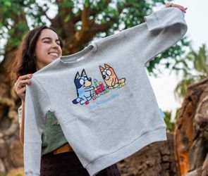 NWT Disneyland Bluey & Bingo Kids Sweatshirt sizes 5/6 & 7/8 available!