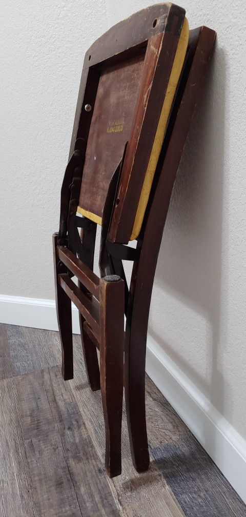 Price Change!!!  Louis Rastetter & Sons "Solid Kumfort" Vintage Wooden Folding Chairs -Set of 4
