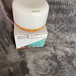 Essential oil diffuser