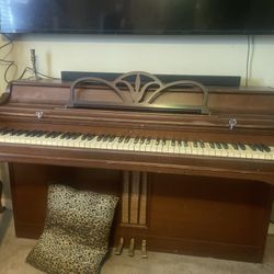 Wurlitzer Piano 