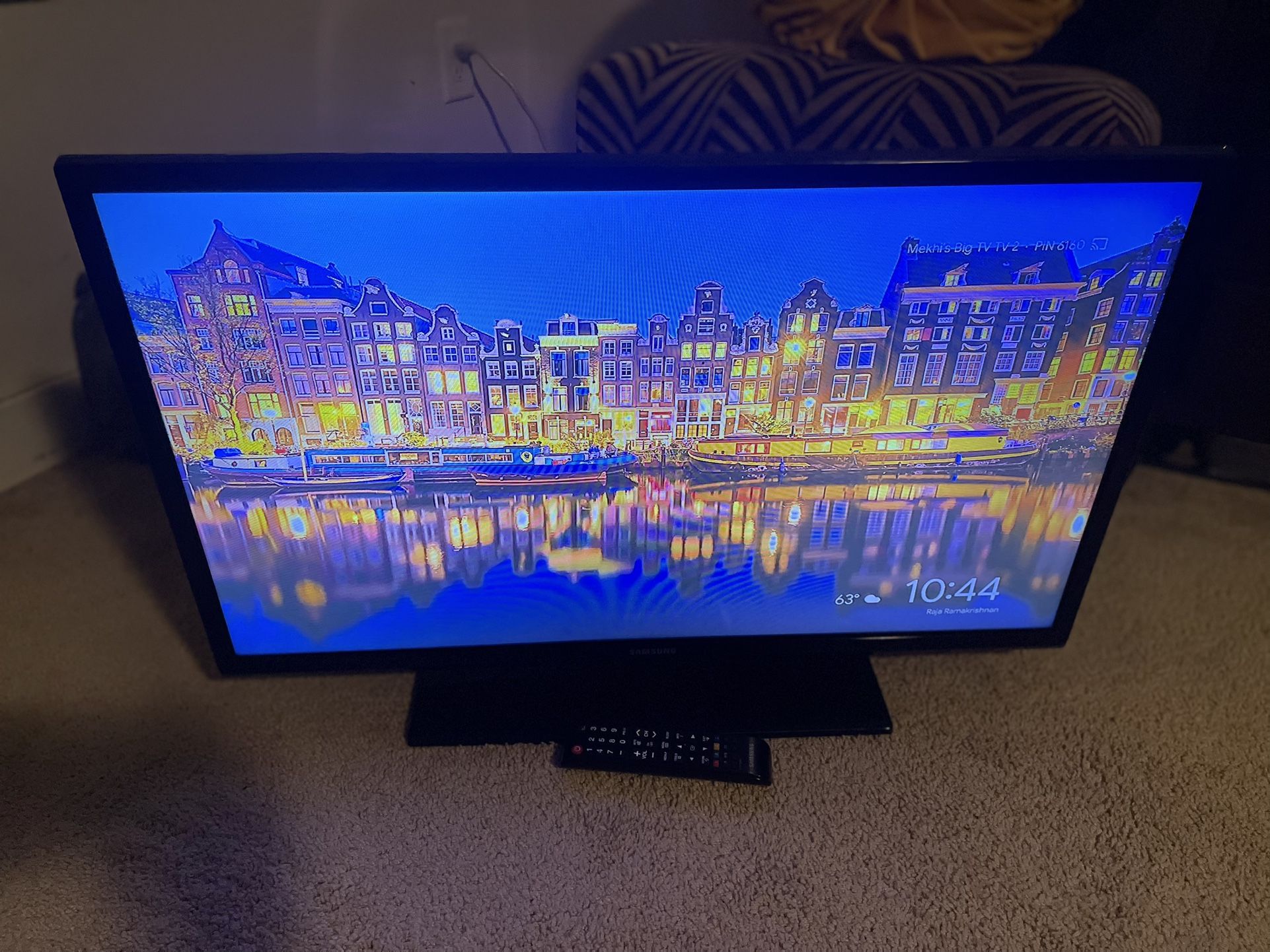 32 inch HDTV $65 Obo