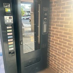 Snack Vending Machines 