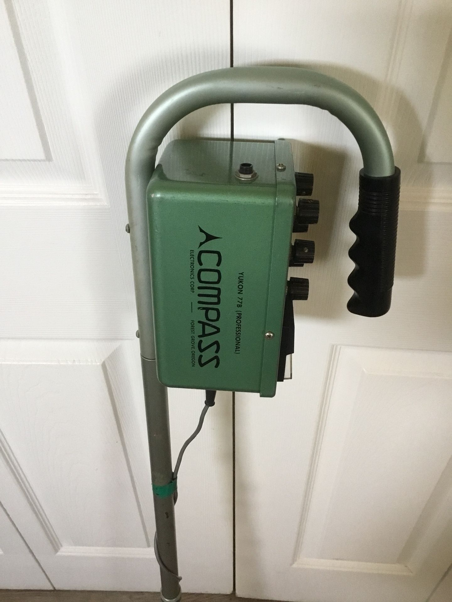 COMPASS YUKON 77B (PROFESSIONAL) METAL DETECTOR