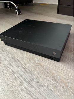 Xbox one X BUY AT RISK READ DESCRIPTION