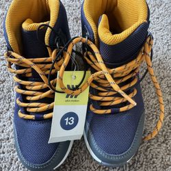 Kids Shoes Size 13