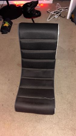 all black foldable gaming chair