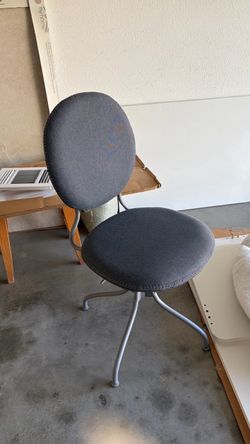 BJÖRKBERGET Swivel chair, Idekulla Gray