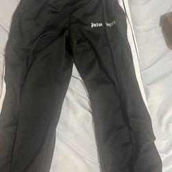 Palm angels down for trade