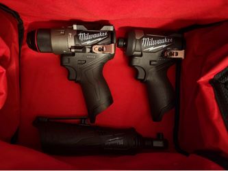 Custom black Milwaukee tools with grey logo set