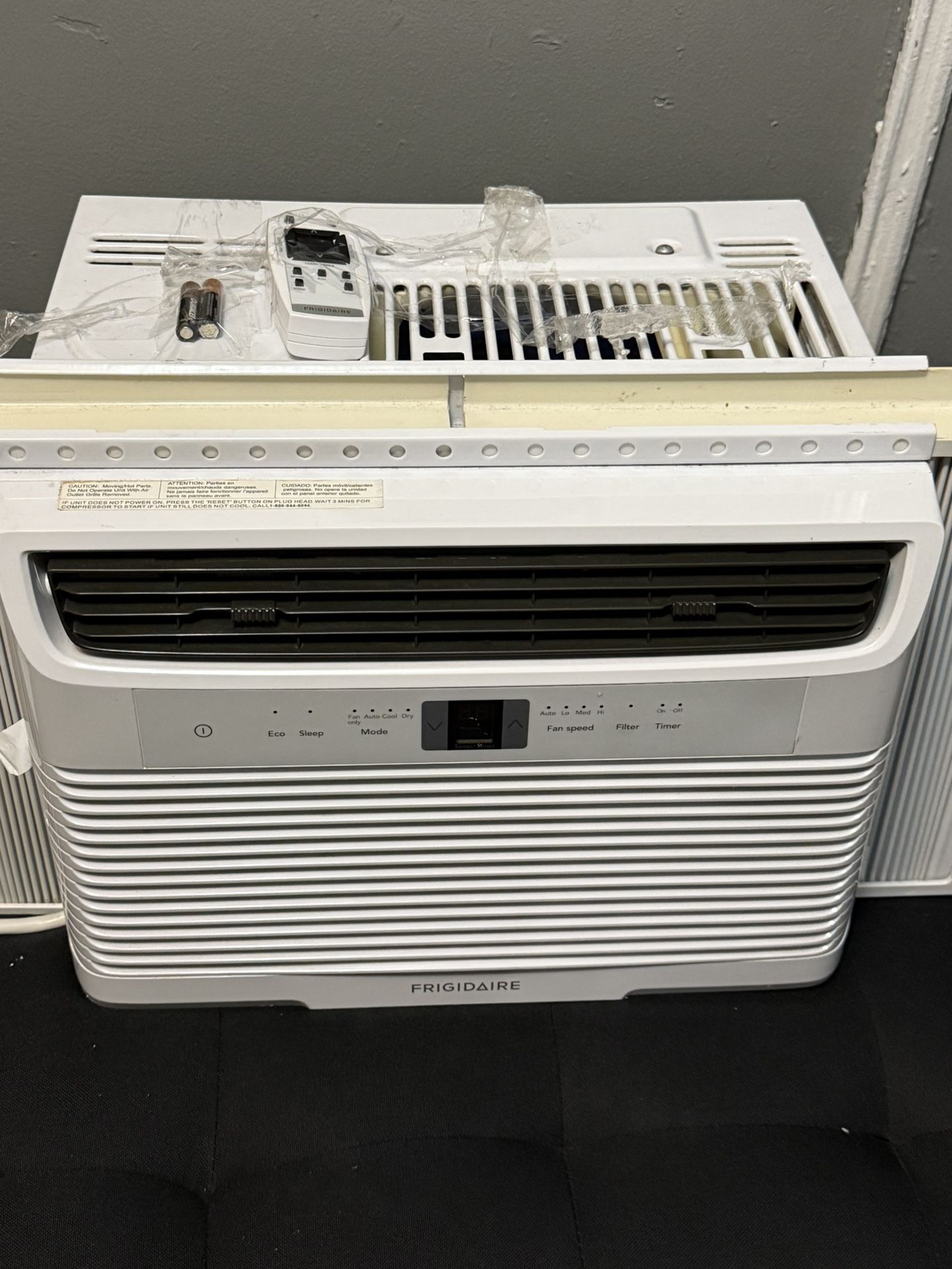Frigidaire 6000 BTU