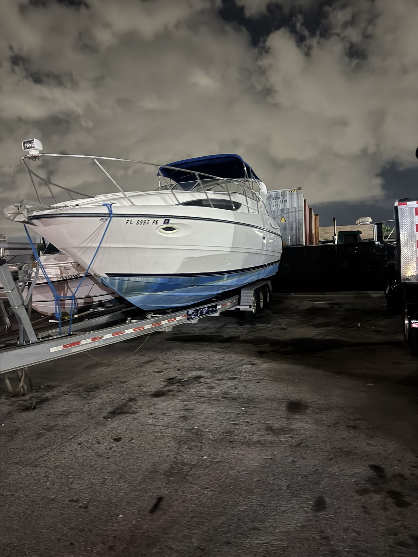 31 Bayliner