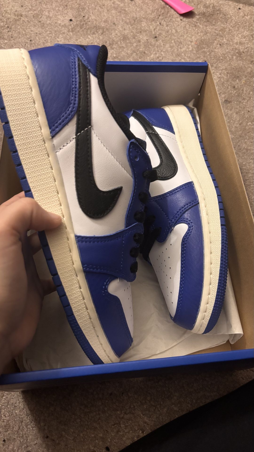 Air Jordan 1 Retro Low OG size 6.5y