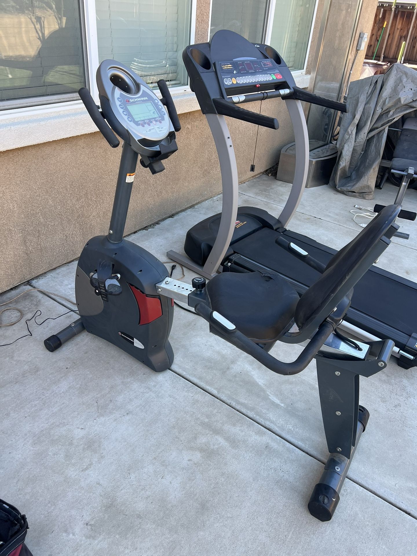 Schwinn Stationary Reclining Bike Works Great