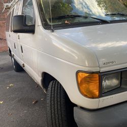 2005 ford e350 super duty 