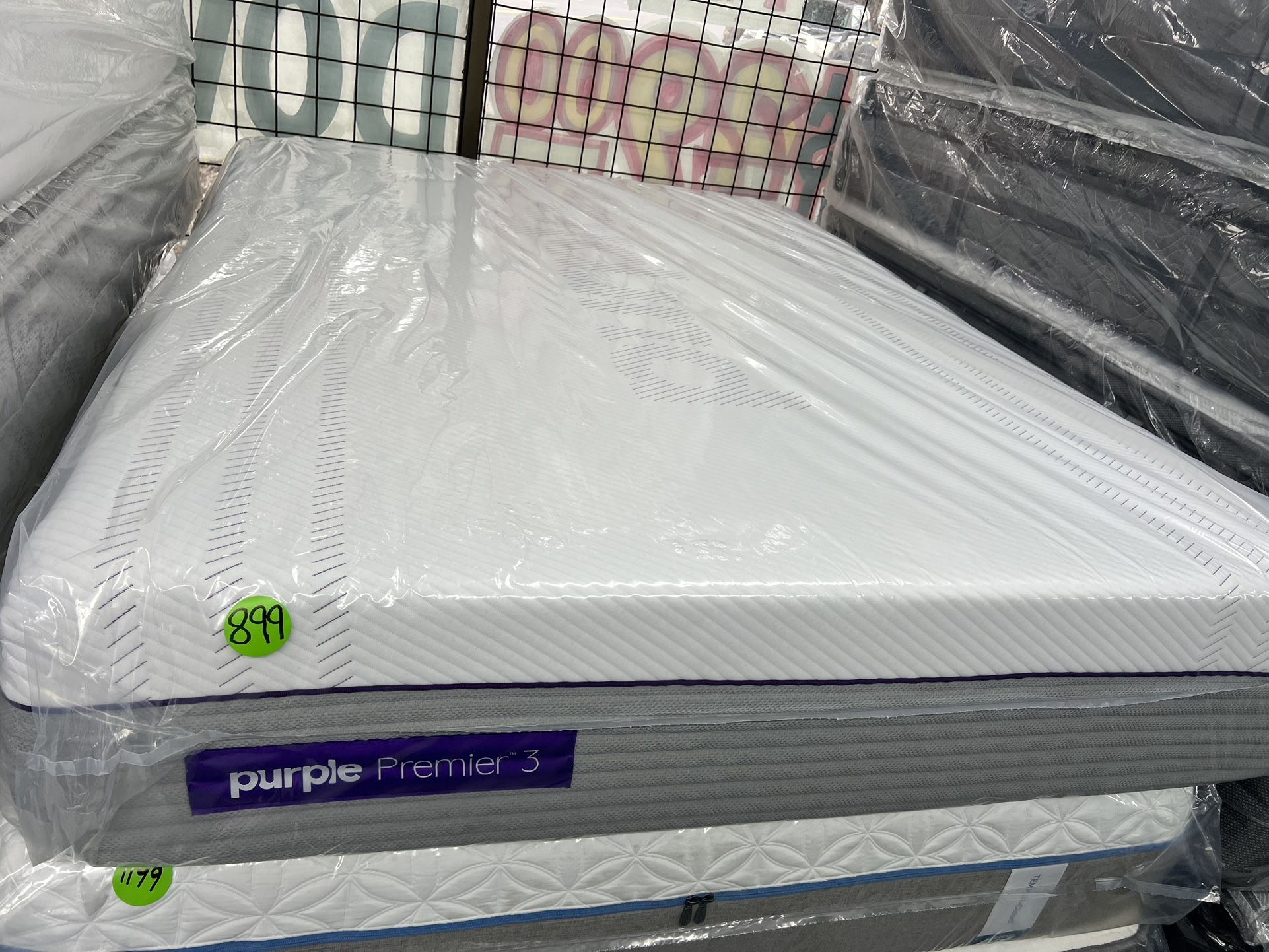 QUEEN SIZE PURPLE PREMIER .3 MATTRESS & BOX SPRING BED SET