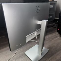 Dell UltraSharp 24 Monitor - U2424H