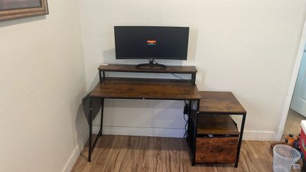 30 inch  monitor and computer desk