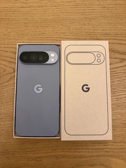 Unlocked Google Pixel 10 Pro XL 256GB Moonstones