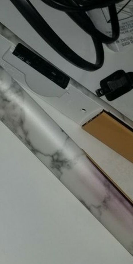 Chi Flat Iron in Modern Marble