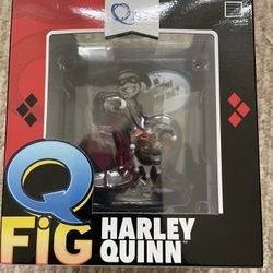 Harley Quinn Q Fig Figurine